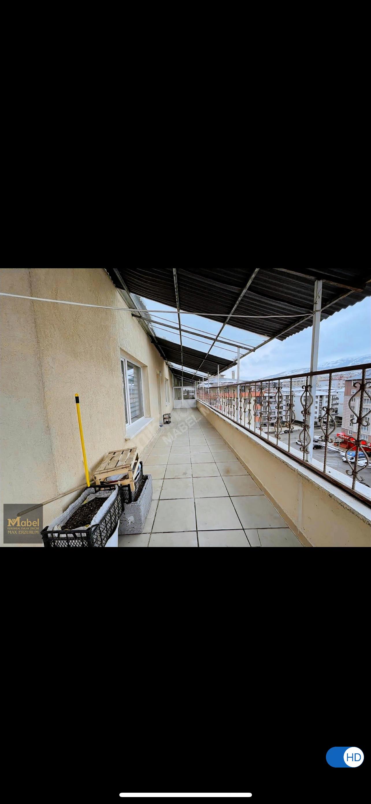 MABEL'DEN KAYAKYOLUNDA 3 CEPHELİ DAİRE